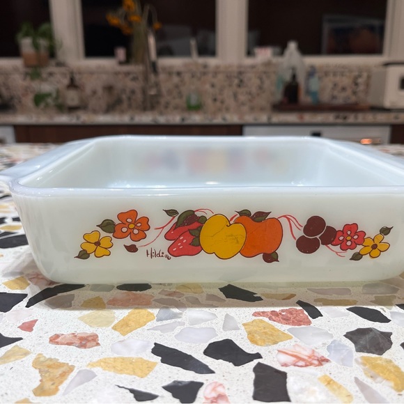 Vintage Anchor Hocking Milkglass, "Hildi Fruit" 8x8" 1-1/2qt Baking/Casserole. - Picture 3 of 5